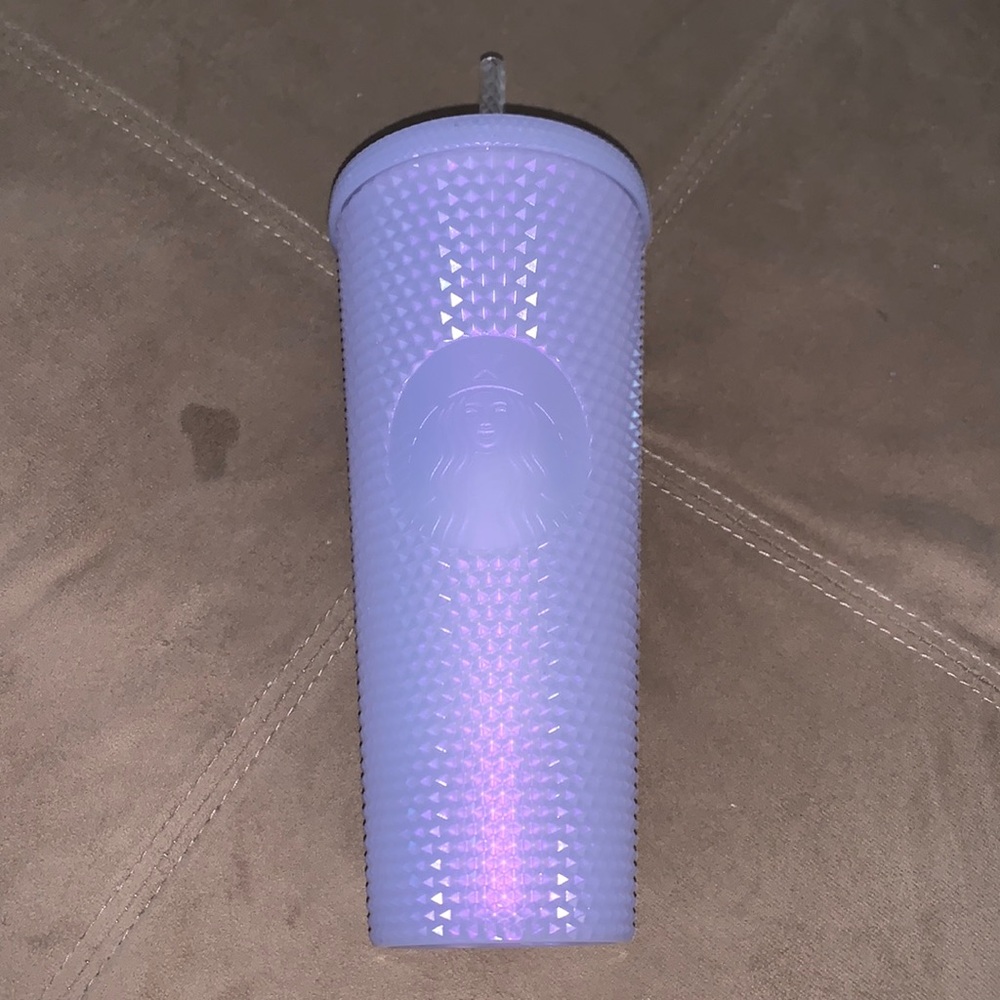 NWT Iridescent Lilac Studded Starbucks Cup - 24oz Venti